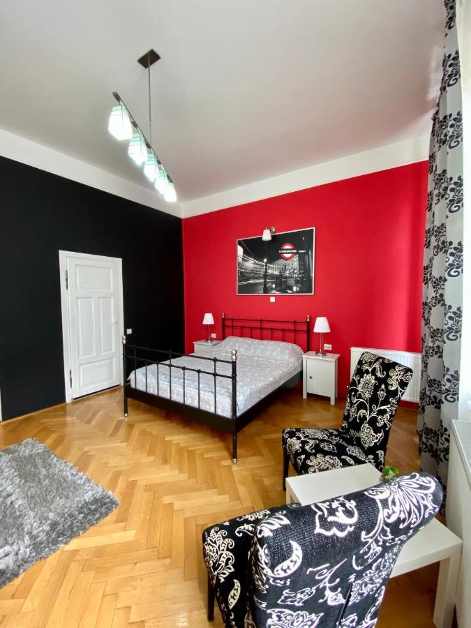 Casa Balcescu Hotel Брашов Екстериор снимка