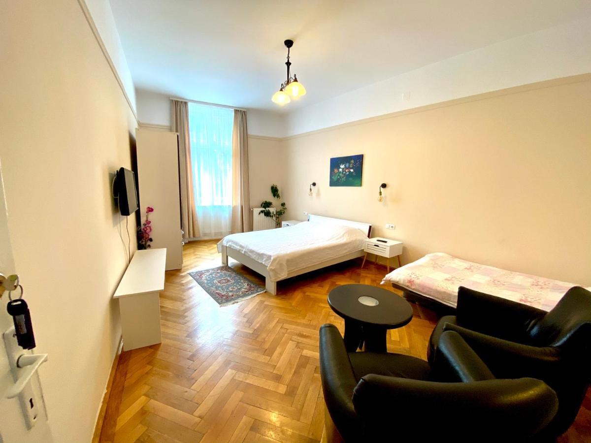 Casa Balcescu Hotel Брашов Екстериор снимка
