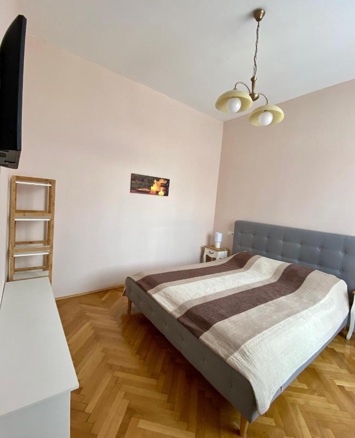Casa Balcescu Hotel Брашов Екстериор снимка