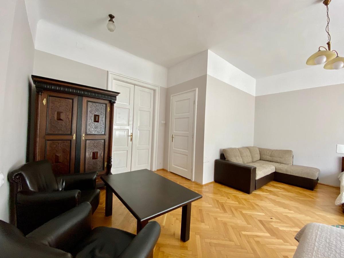 Casa Balcescu Hotel Брашов Екстериор снимка